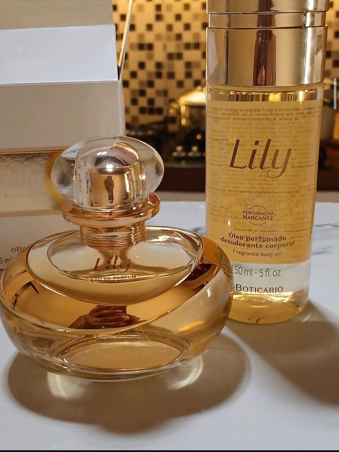 Kit Lily
